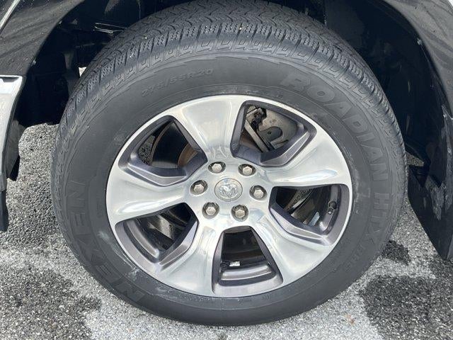 2019 RAM 1500 Laramie 4x4 Crew Cab 6'4" Box