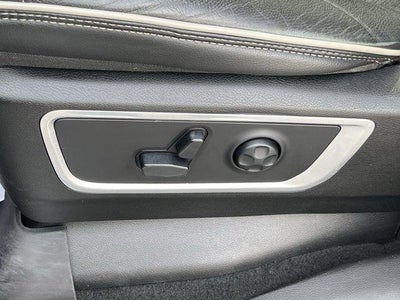 2019 RAM 1500 Laramie 4x4 Crew Cab 6'4" Box