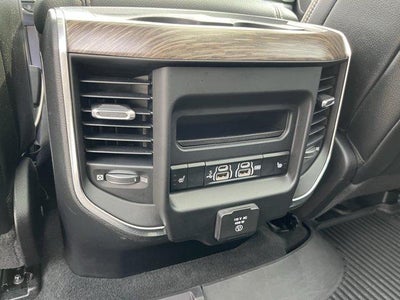 2019 RAM 1500 Laramie 4x4 Crew Cab 6'4" Box