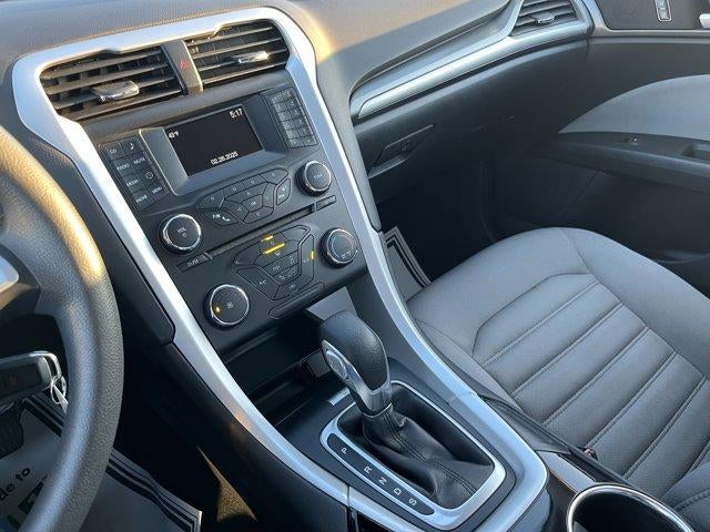 2014 Ford Fusion 4dr Sdn S FWD