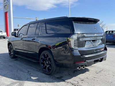 2026 Chevrolet Suburban 4WD RST