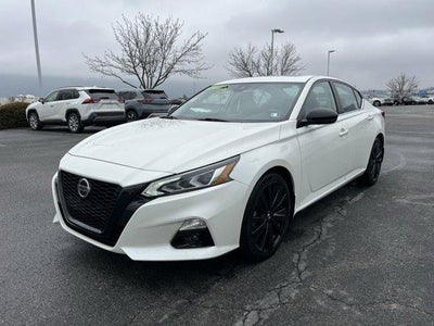 2022 Nissan Altima 2.5 SR Sedan