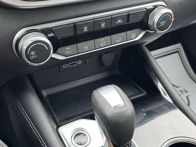 2023 Nissan Altima 2.5 SV Sedan