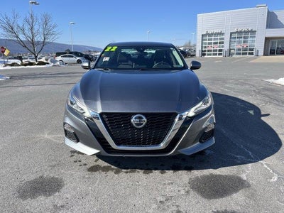 2022 Nissan Altima 2.5 SV Sedan