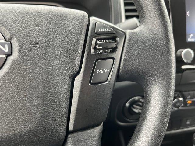 2023 Nissan Frontier Crew Cab 4x4 SV Auto