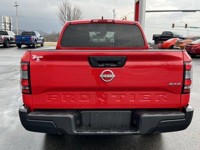 2022 Nissan Frontier Crew Cab 4x4 S Auto