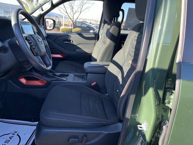 2024 Nissan Frontier Crew Cab 4x4 PRO-4X
