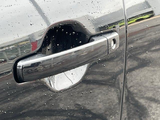 2022 Nissan Frontier Crew Cab 4x4 SV Auto Long Bed