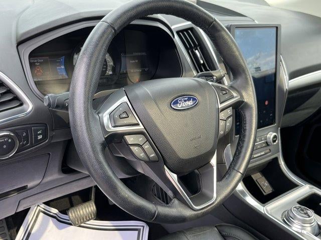 2022 Ford Edge Titanium AWD
