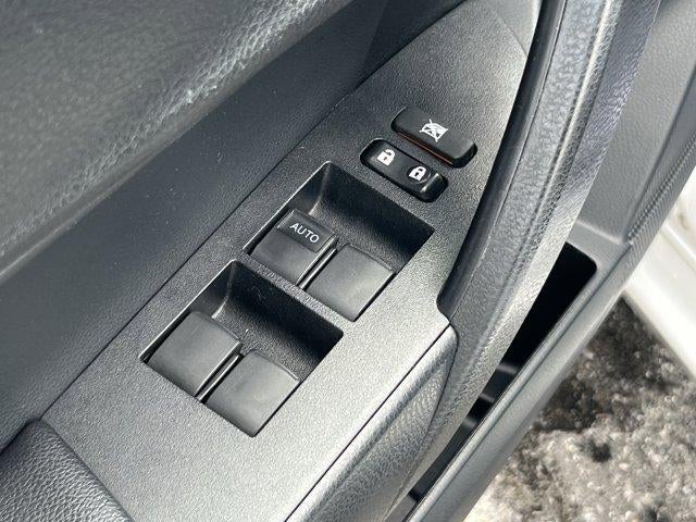 2018 Toyota Corolla SE CVT (Natl)
