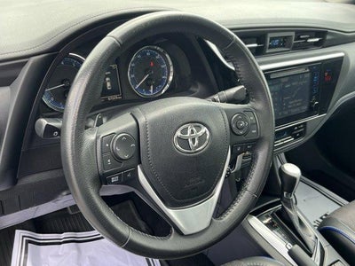 2018 Toyota Corolla SE CVT (Natl)