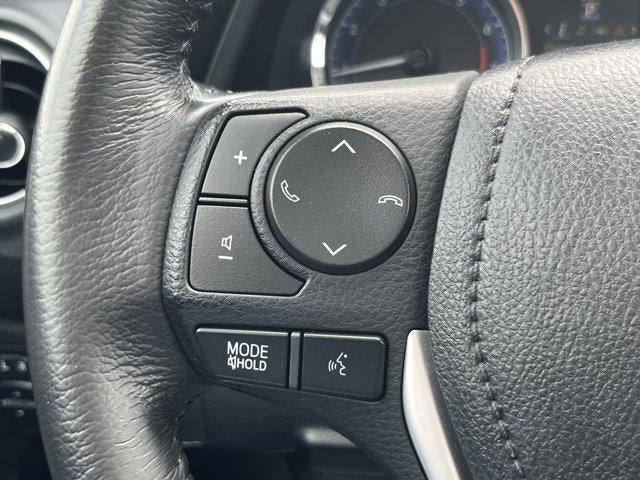2018 Toyota Corolla SE CVT (Natl)