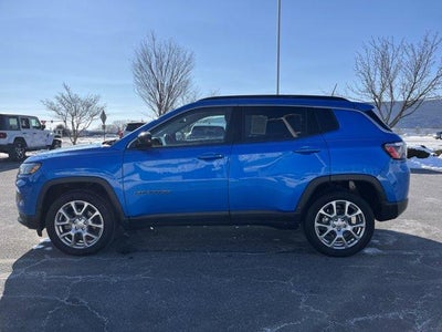 2022 Jeep Compass Latitude Lux