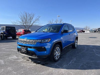 2022 Jeep Compass Latitude Lux