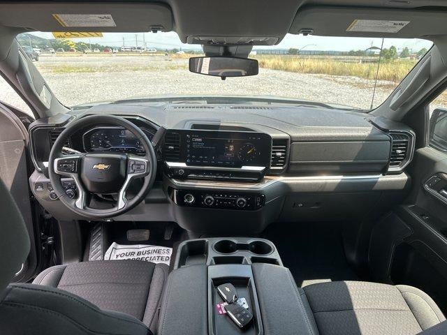 2023 Chevrolet Silverado 1500 Crew Cab Short Box 4-Wheel Drive LT 2FL