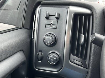 2017 Chevrolet Silverado 1500 Crew Cab Short Box 4-Wheel Drive LT