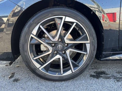 2024 Nissan Sentra SR CVT