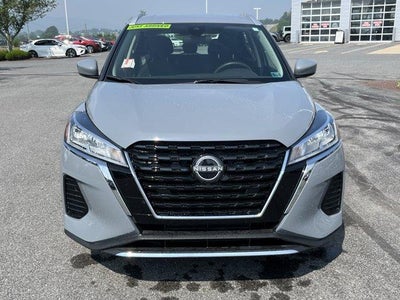2024 Nissan Kicks SV FWD
