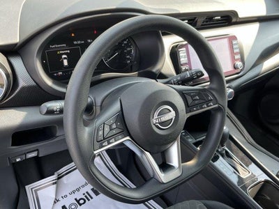 2024 Nissan Kicks SV FWD