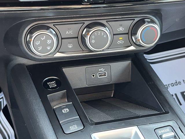 2025 Nissan Kicks S AWD