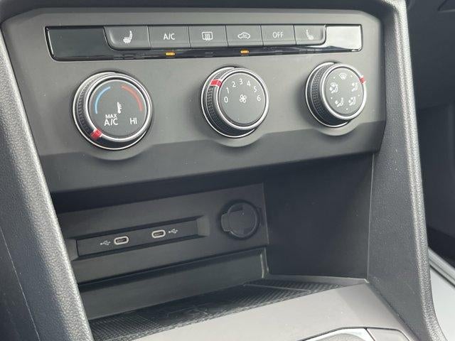 2022 Volkswagen Taos SE 4MOTION