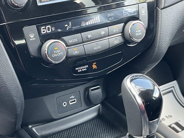 2018 Nissan Rogue AWD SV