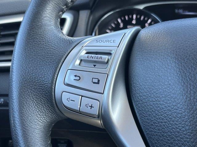 2014 Nissan Rogue AWD 4dr SL