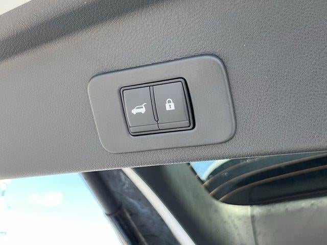 2025 Nissan Murano AWD SV