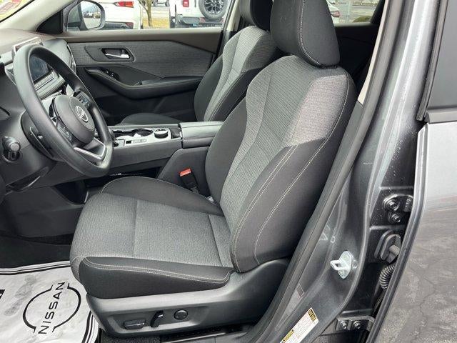 2022 Nissan Rogue AWD SV