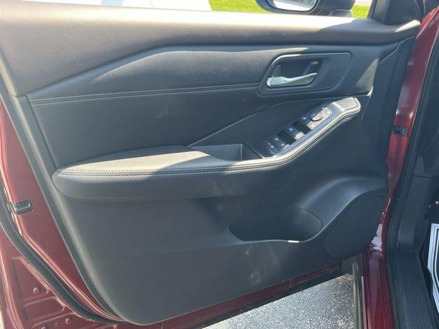 2023 Nissan Rogue AWD SV