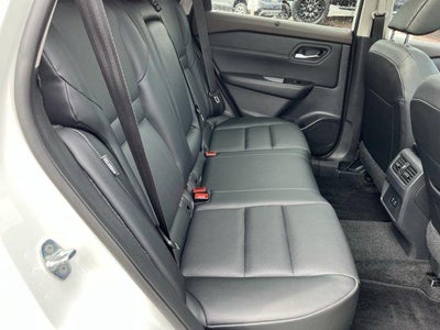 2023 Nissan Rogue AWD SV *Ltd Avail*