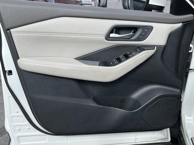2023 Nissan Rogue AWD SL