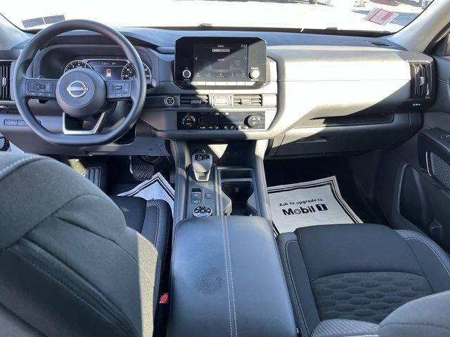 2024 Nissan Pathfinder S 4WD