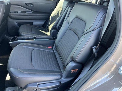 2024 Nissan Pathfinder Rock Creek 4WD