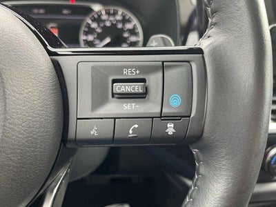 2023 Nissan Pathfinder SL 4WD