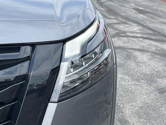 2023 Nissan Pathfinder SL 4WD