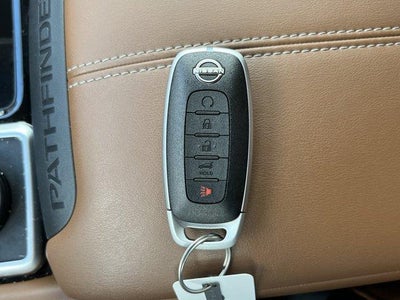 2024 Nissan Pathfinder Platinum 4WD