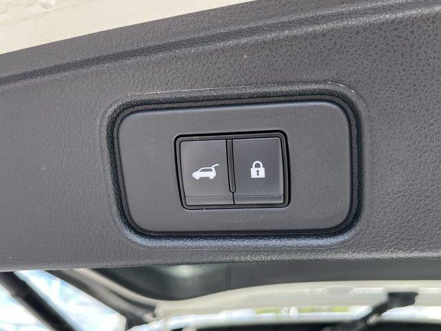 2024 Nissan Pathfinder Platinum 4WD