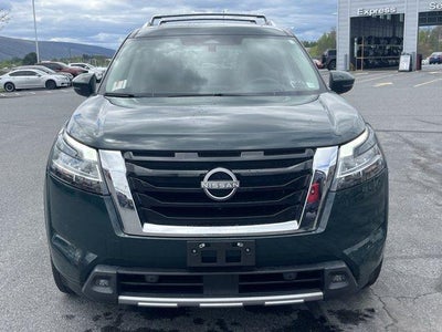 2023 Nissan Pathfinder Platinum 4WD