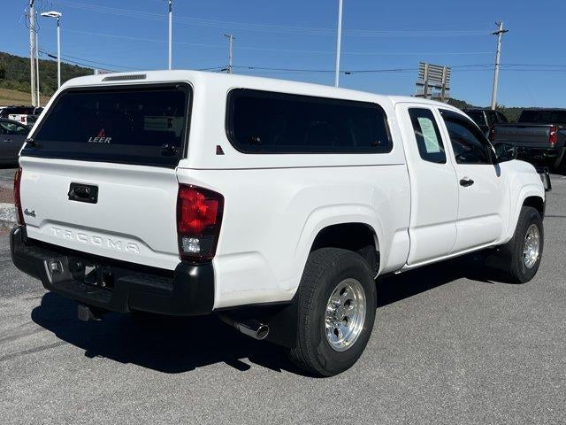 2018 Toyota Tacoma SR Access Cab 6' Bed I4 4x4 AT (SE)