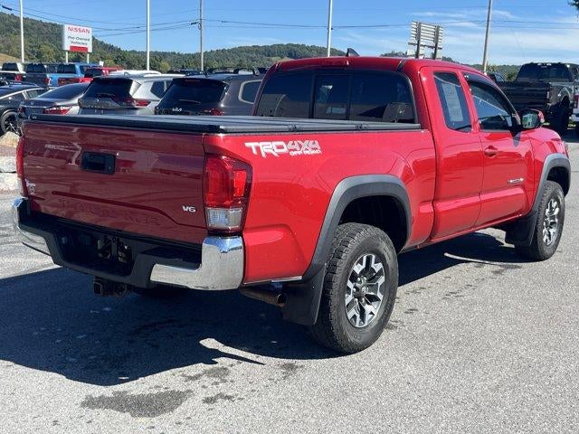 2017 Toyota Tacoma TRD Off Road Access Cab 6' Bed V6 4x4 AT (Natl)