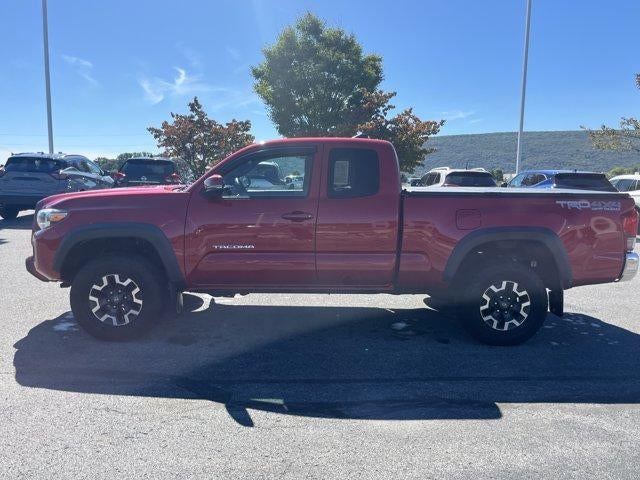 2017 Toyota Tacoma TRD Off Road Access Cab 6' Bed V6 4x4 AT (Natl)