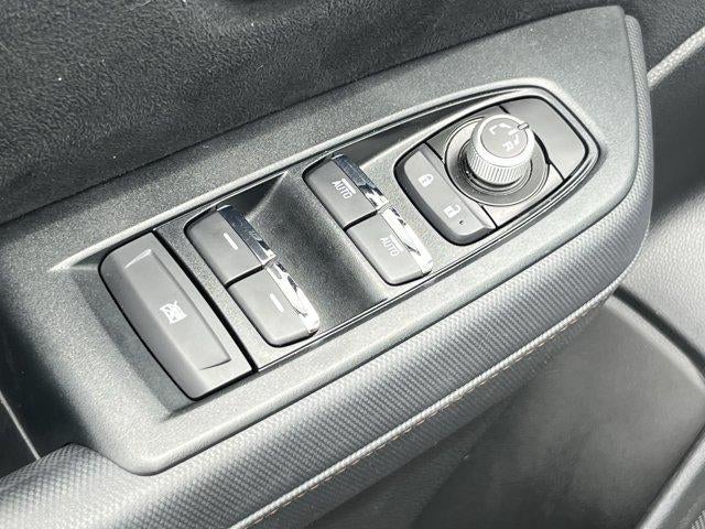 2025 Subaru Forester Touring AWD