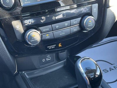 2018 Nissan Rogue AWD SV