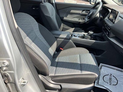 2023 Nissan Rogue AWD SV *Ltd Avail*