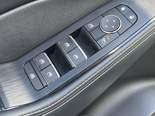 2023 Nissan Rogue AWD Platinum