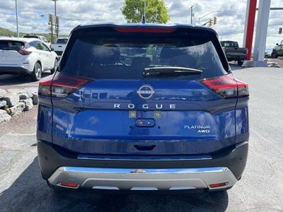 2023 Nissan Rogue AWD Platinum