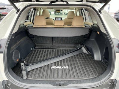 2019 Toyota RAV4 Limited AWD (GS)