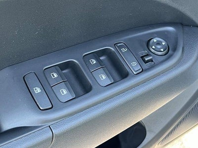 2025 Hyundai VENUE SEL IVT