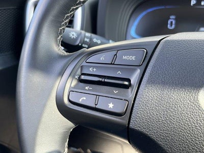 2025 Hyundai VENUE SEL IVT